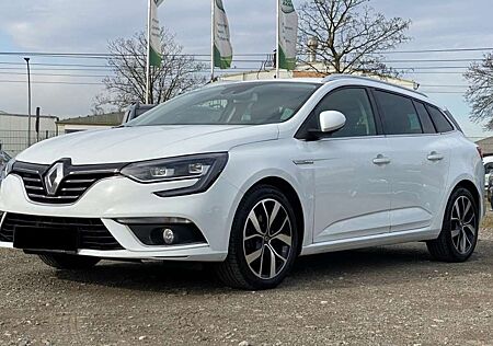 Renault Megane BOSE-Edition #Aut#8-fach#abn.AHK#NAVI#LED#Ambiente