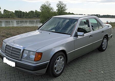 Mercedes-Benz E 400 400E E420