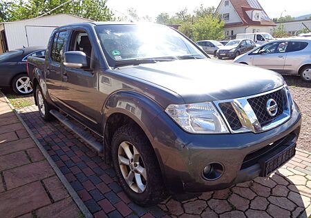 Nissan Navara DoppelKabine 4x4 -2.HAND -LKW