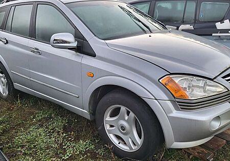 SsangYong Kyron 2.0 Xdi s 4WD Automatik Active