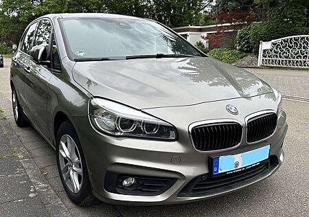 BMW 220i 220 Active Tourer Aut. Advantage