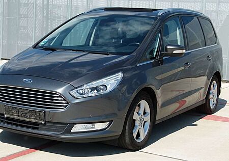 Ford Galaxy Titanium, Panoramadach, Leder, 7-Sitzer, Top!!