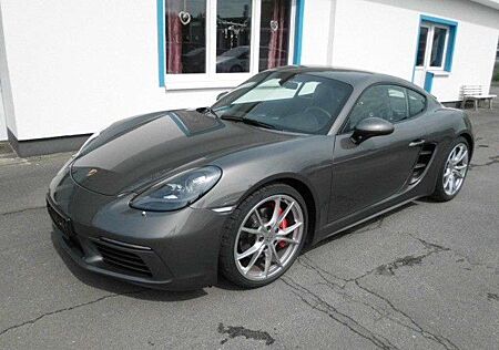 Porsche Cayman 718S PCM/PASM /Sportauspuff /20Zoll Alu