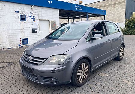 VW Golf Volkswagen Plus V Tour*TÜV*KLIMA*PDC*SiHz*EL.Fenster*