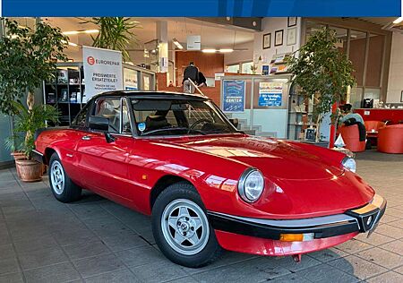 Alfa Romeo Spider 2.0 KAT