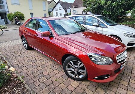 Mercedes-Benz E 300 CGI BlueEfficiency (212.055)
