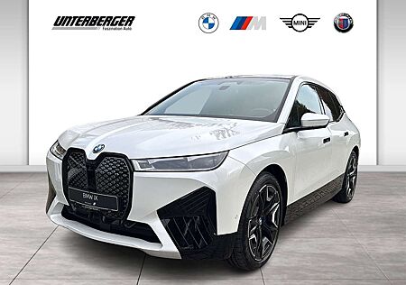 BMW iX xDrive50 M Sport HUD Pano Sky AHK LASER Multi Sitz