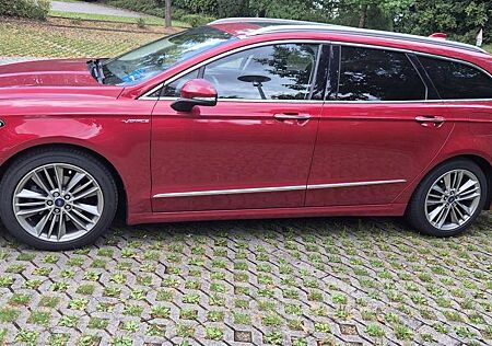 Ford Mondeo Hybrid Vignale
