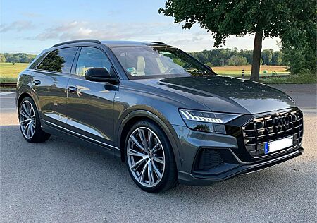 Audi Q8 50 TDI Matrix LederPano Nachtsicht AHK Standh 23 Z