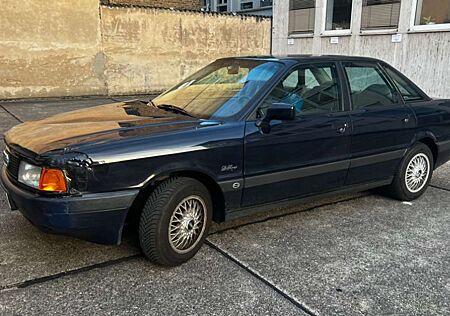 Audi 80