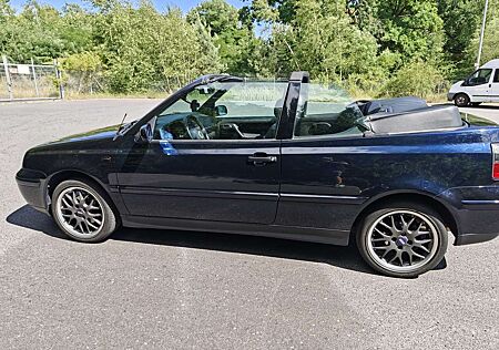 VW Golf Cabriolet Volkswagen Cabrio 2.0 Highline