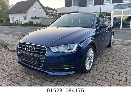 Audi A3 Sportback ambition 4/5 Türer+Klimaaut.+Euro6