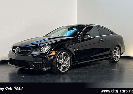 Mercedes-Benz C 63 AMG Coupe-PANO-H&K-KAM-MEMORY-DISTR-K.GO