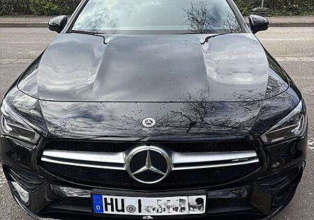 Mercedes-Benz CLA 35 AMG AMG 4MATIC