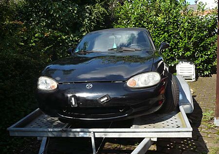 Mazda MX-5 1.6i 16V