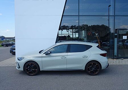 Cupra Leon 1.5 eTSI DSG 150PS Navi Matrix-LED 19"Alu DCC