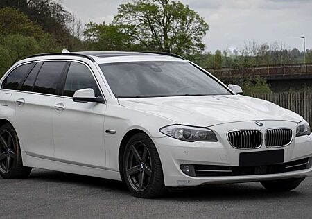 BMW 530d 530 xDrive Sport-Aut.