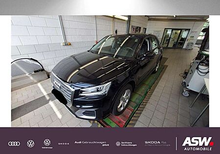Audi Q2 Sport 40TFSI quatt Stron LED Nav PDC PANO AHK
