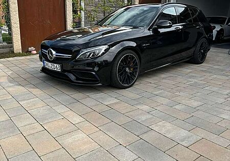 Mercedes-Benz C 63 AMG C 63 S T AMG (205.287)