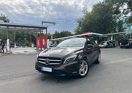 Mercedes-Benz GLA 220 GLA 220d 4Matic