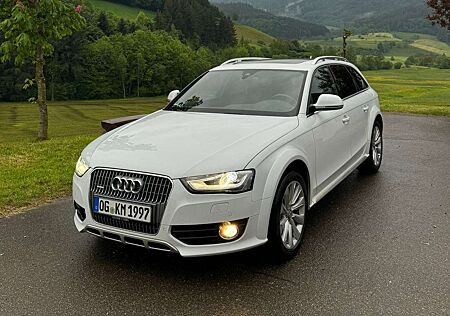 Audi A4 Allroad quattro (clean die.) 2.0 TDI DPF S tron