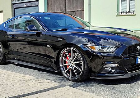Ford Mustang 5.0 Ti-VCT V8 GT
