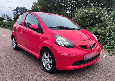 Toyota Aygo CoolRed