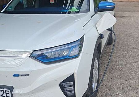 SsangYong Korando E-Motion Titanium