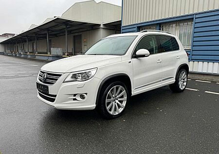 VW Tiguan Volkswagen 1.4TSI Sport R-Line/ Panorama/Klimaaut./Scheckheft