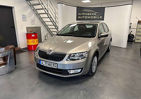 Skoda Octavia Lim. Ambition Klima Tempomat Sitzhzg.