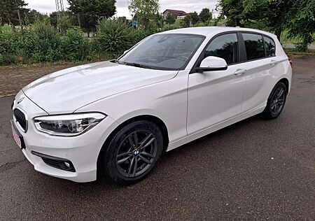 BMW 118 i Advantage, Vollleder, Sitzh., Navi, 8 fach b