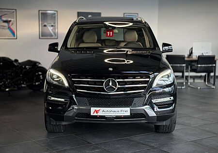 Mercedes-Benz ML 350 4Matic V6 Standheiz.*Schiebedach*Bi-Xenon