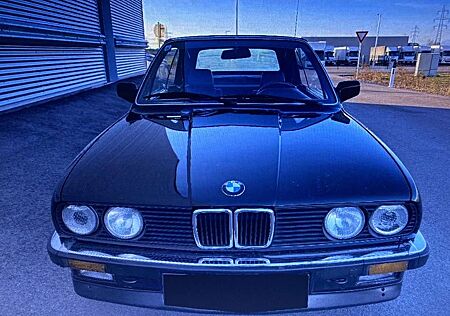 BMW 325i 325