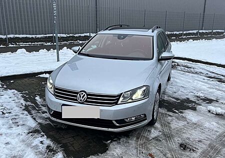 VW Passat Variant Volkswagen 2.0 TDI DSG BlueMotion Technology Comfortline