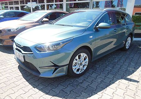 Kia XCeed Ceed SW / cee'd SW 1.5 T-GDI DCT Vision