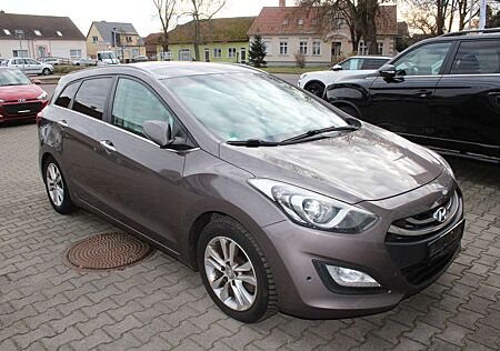 Hyundai i30 1.6 CRDi 81kW Style EDITION