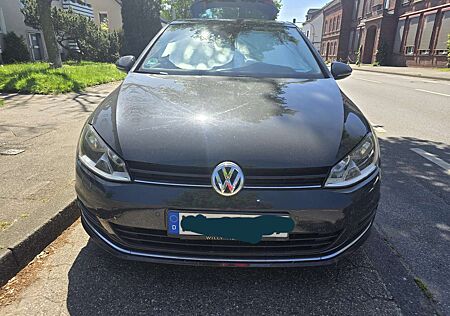 VW Golf Volkswagen 2.0 TDI 4Motion BlueMotion Technology Lounge