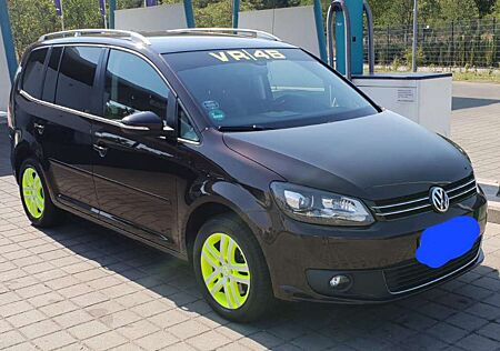 VW Touran Volkswagen 1.4 TSI EcoFuel DSG Life