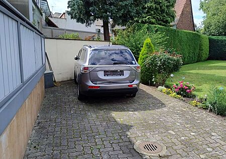 Mitsubishi Outlander 2.2 DI-D 4WD Automatik Instyle