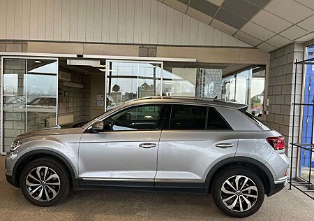 VW T-Roc Volkswagen 2.0 TDI Style 4Motion SHZ NAVI TEMP RFK