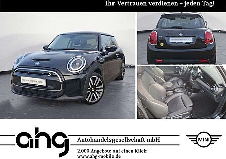 Mini Cooper SE . Classic Trim Navi Pano RFK HiFi Leder