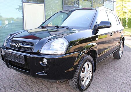 Hyundai Tucson 2.0 2WD GLS * LPG* SHZ*Klima*AHK*