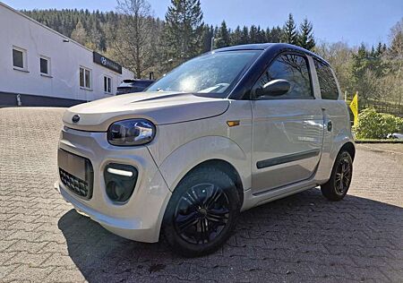 Microcar M.Go Must DCI Rückfahrkamera+8-fach Bereifung