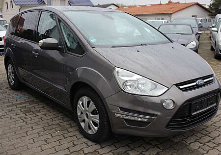 Ford S-Max Business Edition 7 Sitzer Standheizung Navi