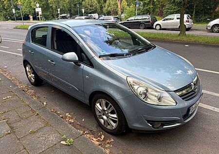 Opel Corsa 1.4 16V Automatik Navi