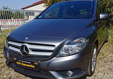 Mercedes-Benz B 200 Top gepflegt # Garantie # AHK # Navi