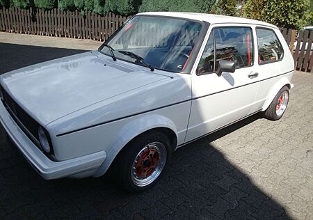 VW Golf GTI Volkswagen I mit Schiebedach mit nur 2280 KM Unrestauriert