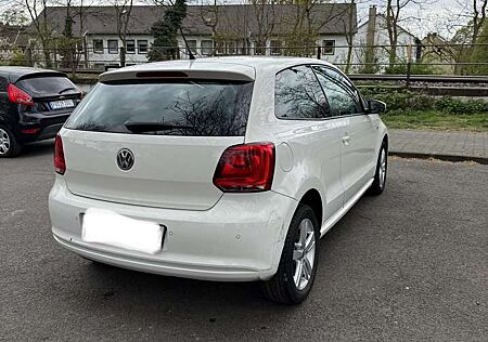 VW Polo Volkswagen Life