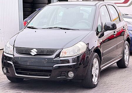 Suzuki SX4 Club