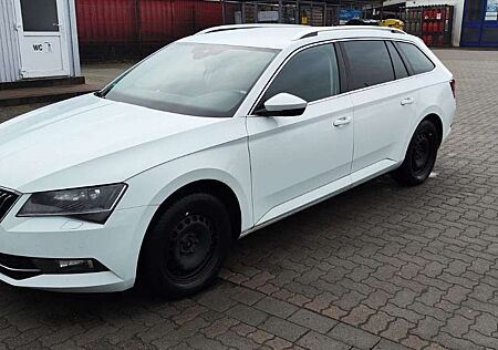 Skoda Superb Combi 2.0 TDI 4x4 DSG Style